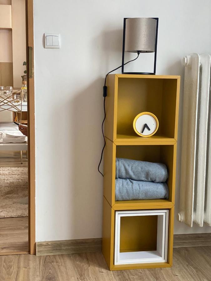 Vicky - New Apartment Centrum Srodmiescie 바르샤바 외부 사진