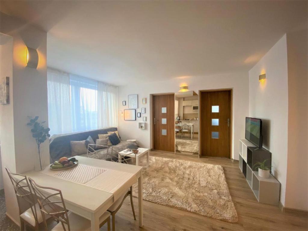 Vicky - New Apartment Centrum Srodmiescie 바르샤바 외부 사진
